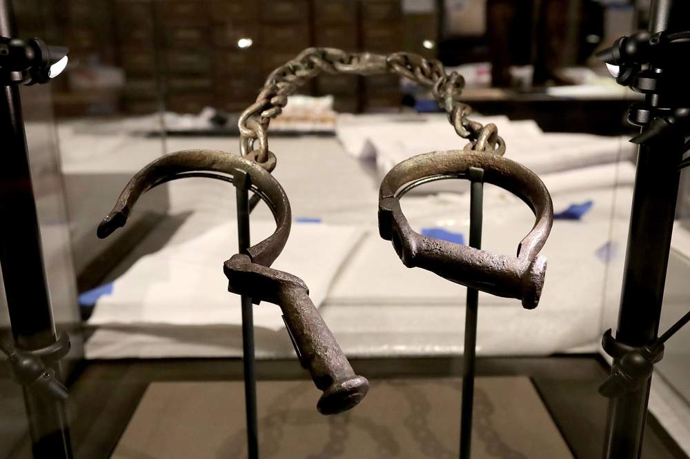 A pair of slave shackles are on display. (Chip Somodevilla\/Getty Images)