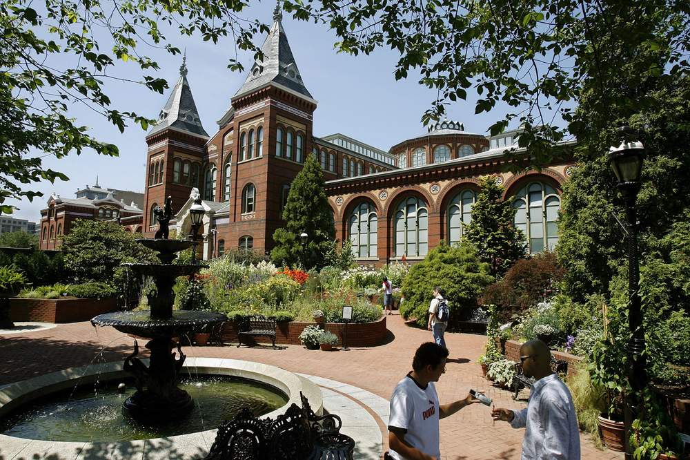 The Smithsonian Institution Arts and Industries Building on the National Mall was shuttered in this June 16, 2006 photo. This was the original site for the National Museum of African American History and Culture. (Chip Somodevilla\/Getty Images)