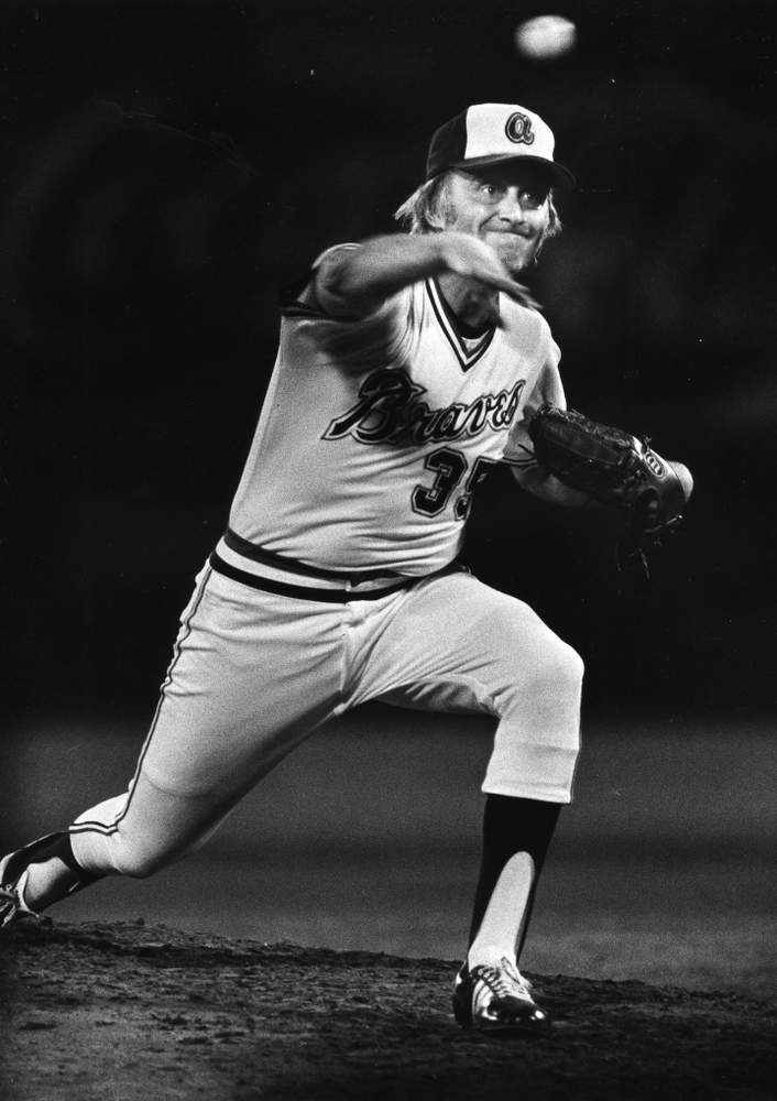 (Louie Favorite/AJC File)