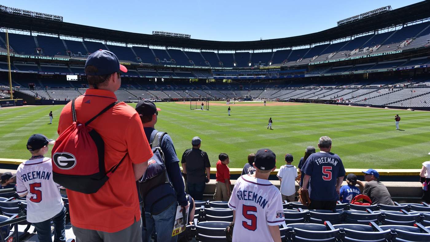 Atlanta Braves: Why fans were in the Braves stadium on Thursday