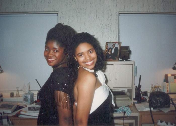 Amani (right) and her sister Ashaki Brown were sharing a dorm room at Amherst College when Amani bumped her head and triggered her symptoms.