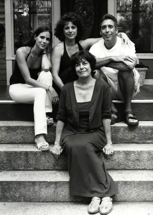 Siblings Isabel Gonzalez (from left) Ofelia de La Valette, and Luis de La Valette with their mother, Sara Gonzalez, in 2000. Contributed by Paul Thatcher