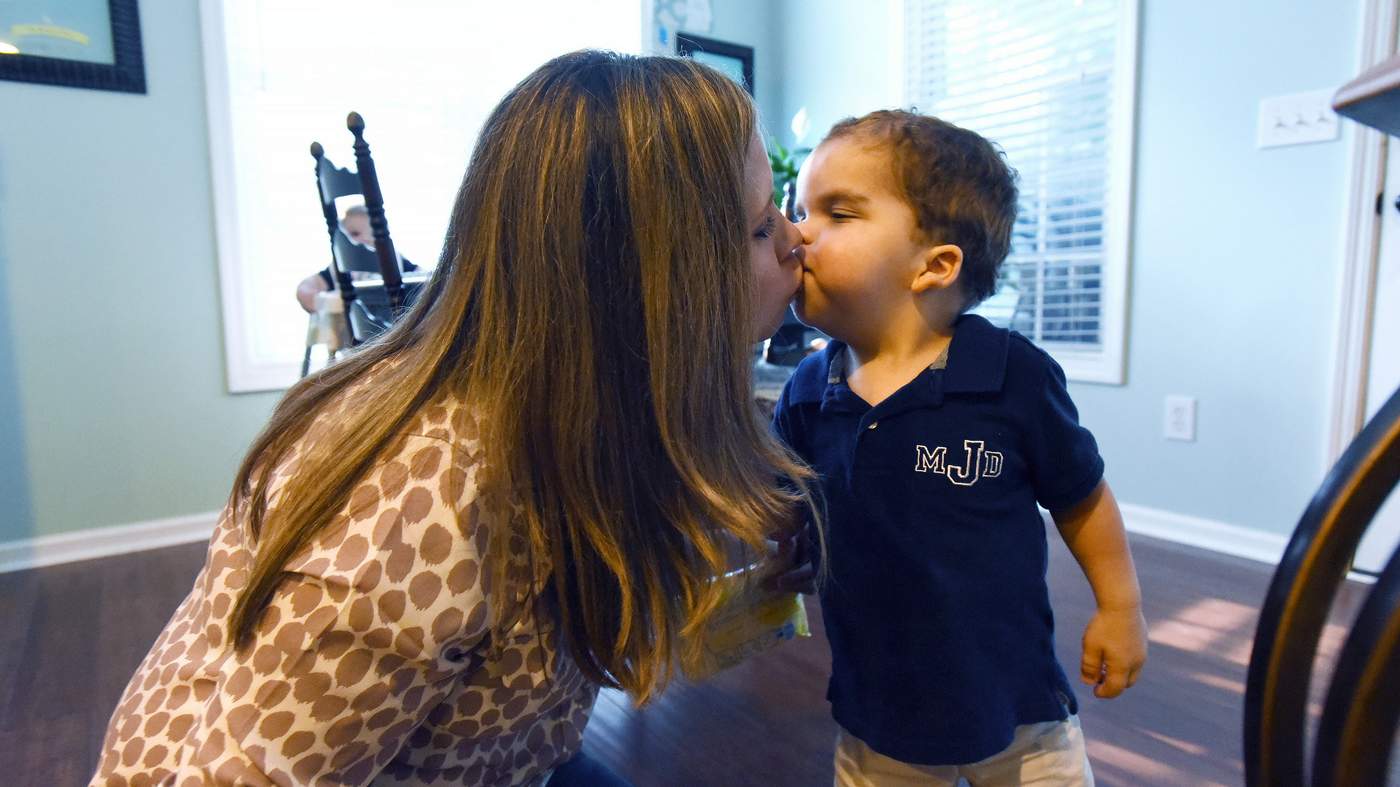 NICU baby makes great progress, tiny Braves fan