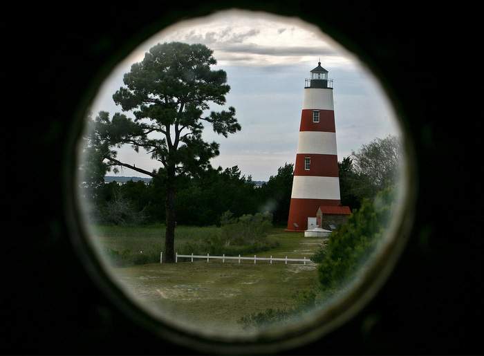 Sapelo Island's 1820 lighthouse was first built by the Federal government to serve as a navigational aid for offshore shipping in the growing port of Dairen. The 80-foot brick tower on the south end of the island serves as a silent monument to 19th century water-borne commerce on the Georgia coast. Inactive since 1905, the Sapelo light has been restored by the Georgia Department of Natural Resources through state and federal funding, and from various private funding sources.