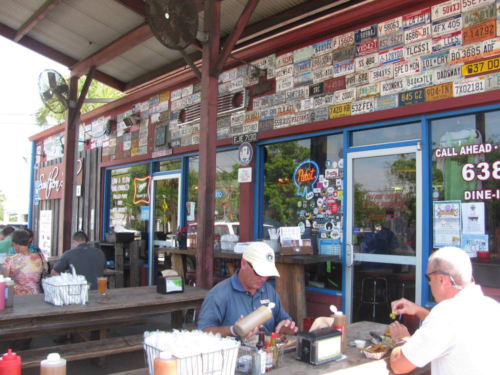 Southern Soul Barbeque on St. Simons Island. Suzanne Van Atten.